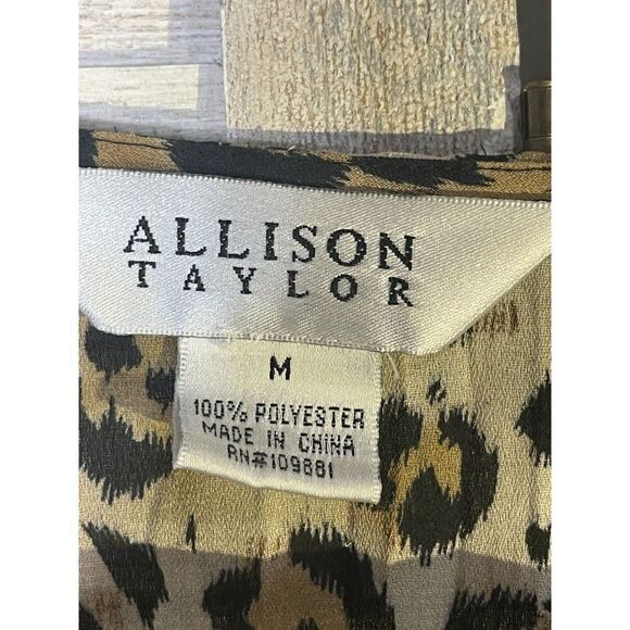 Allison Taylor Med Animal Print Top - Picture 3 of 14
